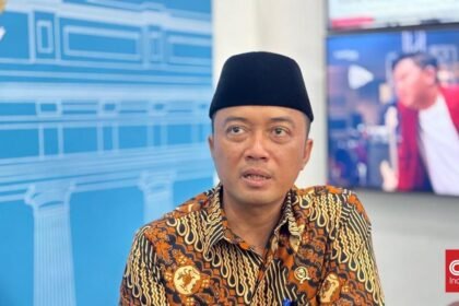 Mensesneg Buka Suara soal Pencabutan ID Liputan Wartawan CNN Indonesia