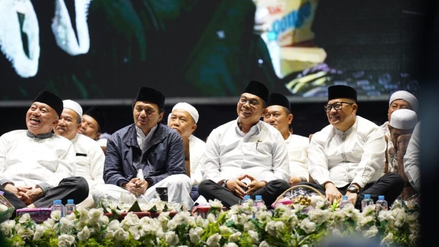 Bupati Tanah Bumbu Hadiri Isra Mi’raj, Haul Guru Sekumpul, dan Haul Hj Wardatul Wartiah