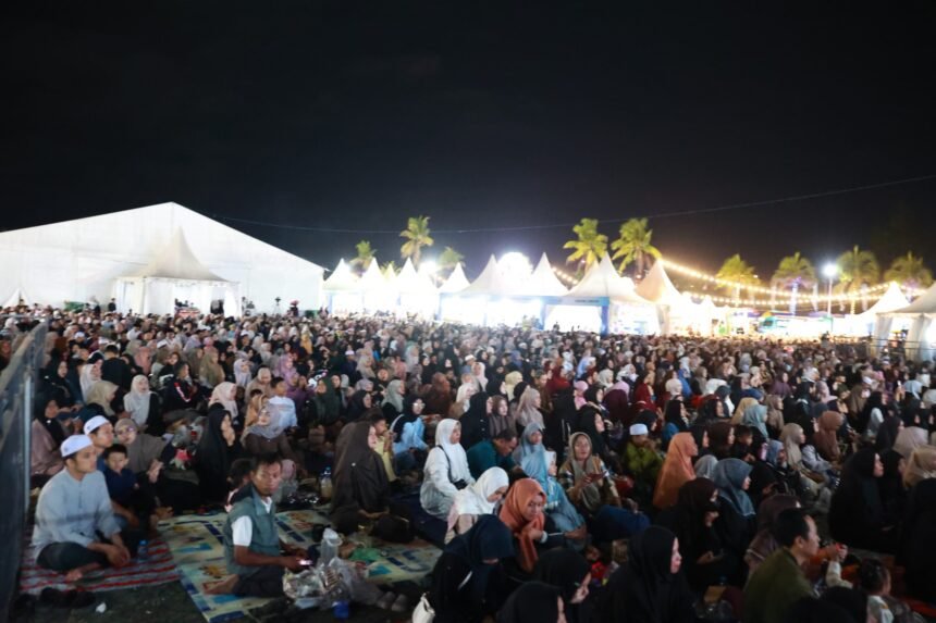 Hari Jadi ke-23 Kabupaten Tanah Bumbu, Ribuan Jamaah Tumpah Ruah di Aksi Inovasi Tanbu 2026 Tabligh Akbar bersama Ustadz Aa Hilman Fauzi
